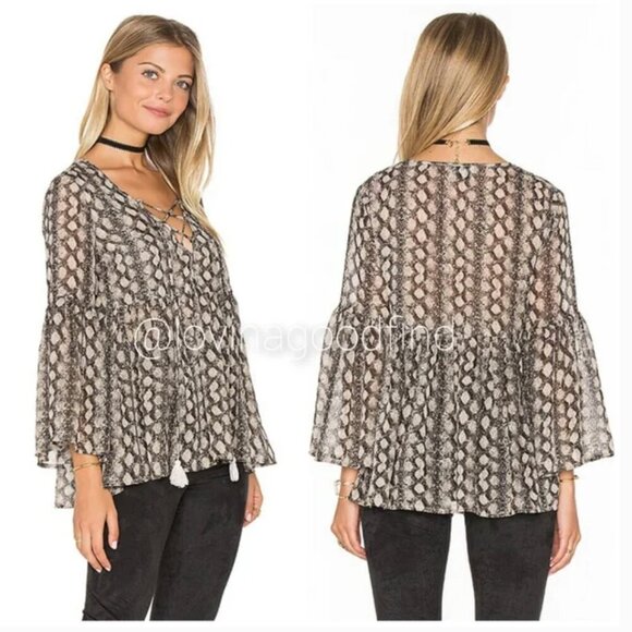 Show Me Your Mumu Poet Tie Top in Black Diamond - Picture 7 of 7